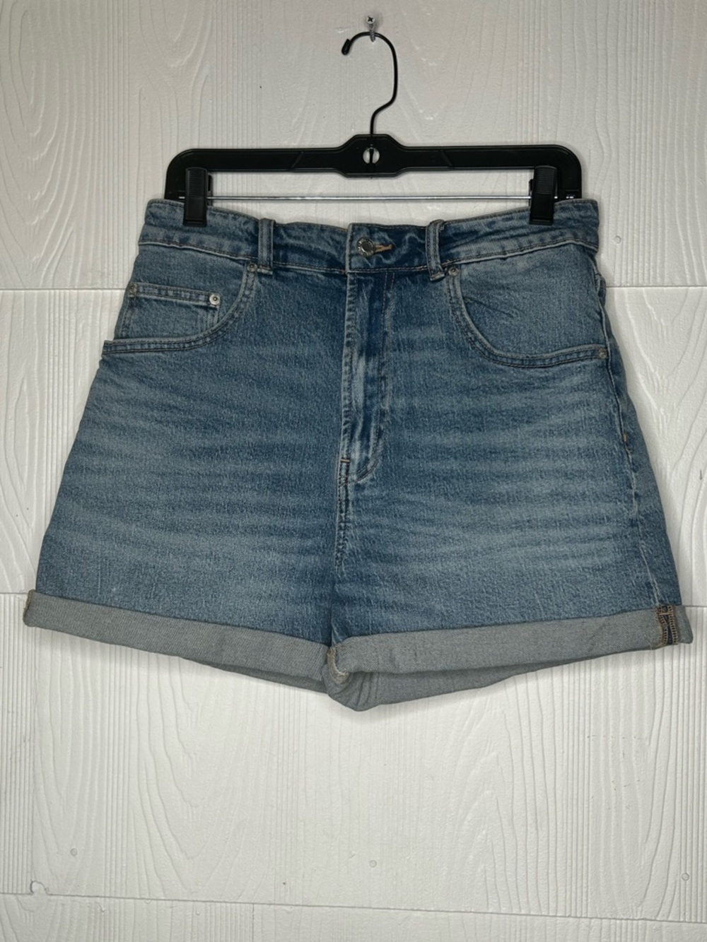 Zara Medium Blue Rolled-Cuff Denim Shorts
